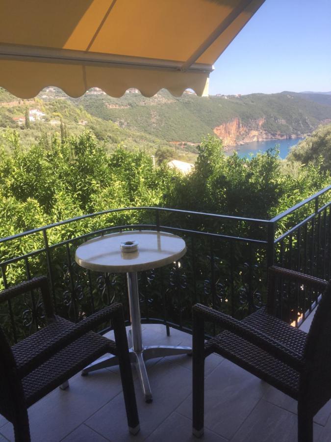Appartamento Tsanis Parga Esterno foto