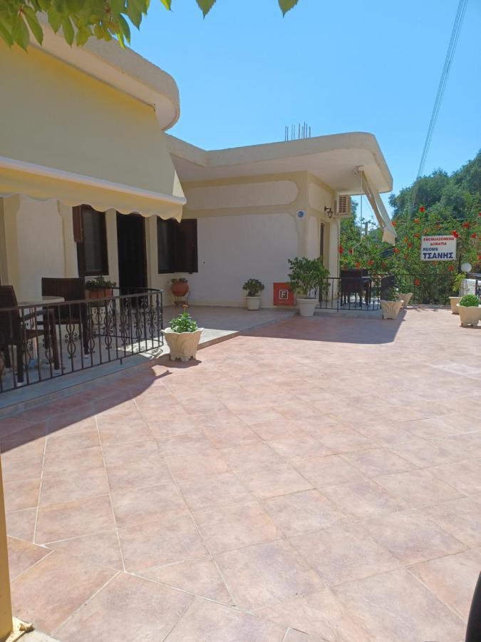 Appartamento Tsanis Parga Esterno foto