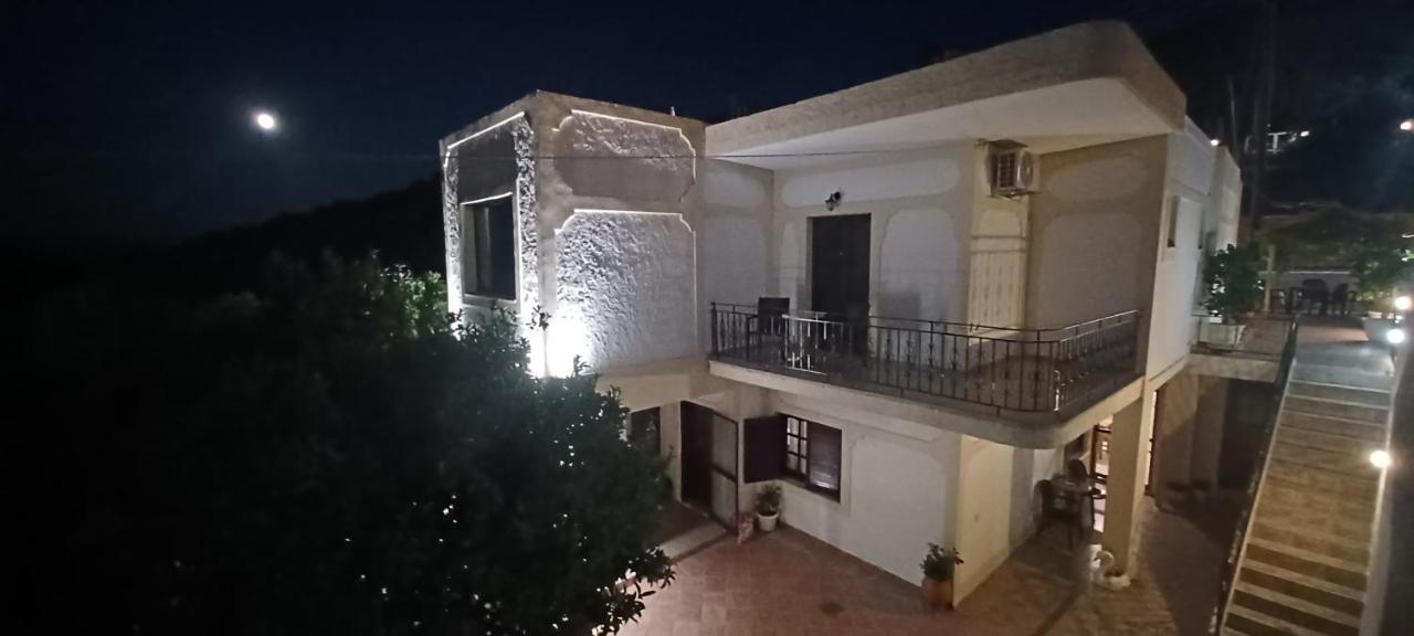 Appartamento Tsanis Parga Esterno foto