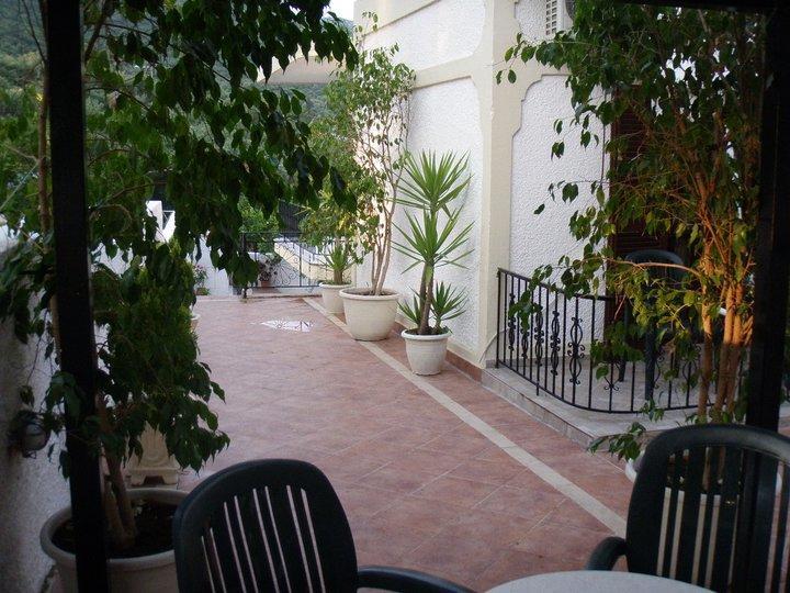 Appartamento Tsanis Parga Esterno foto