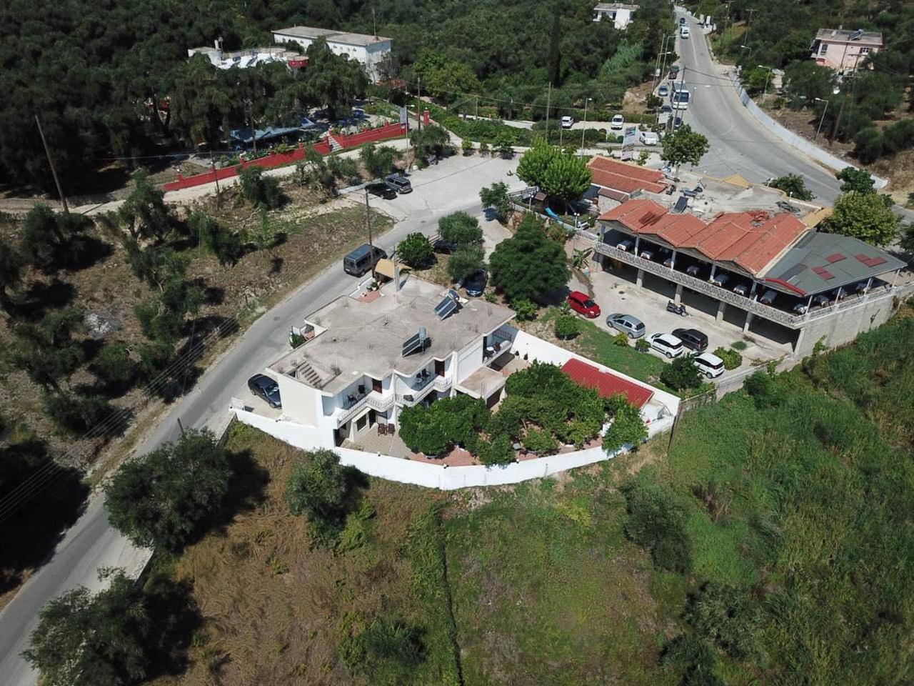 Appartamento Tsanis Parga Esterno foto